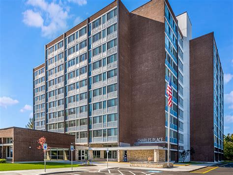 GrandeVille is adjacent to West Greenwich's best shopping, dining and entertainment right off of Centre of New England Blvd and is part of one of the top-rated school districts in the state. . Apartments for rent in rhode island